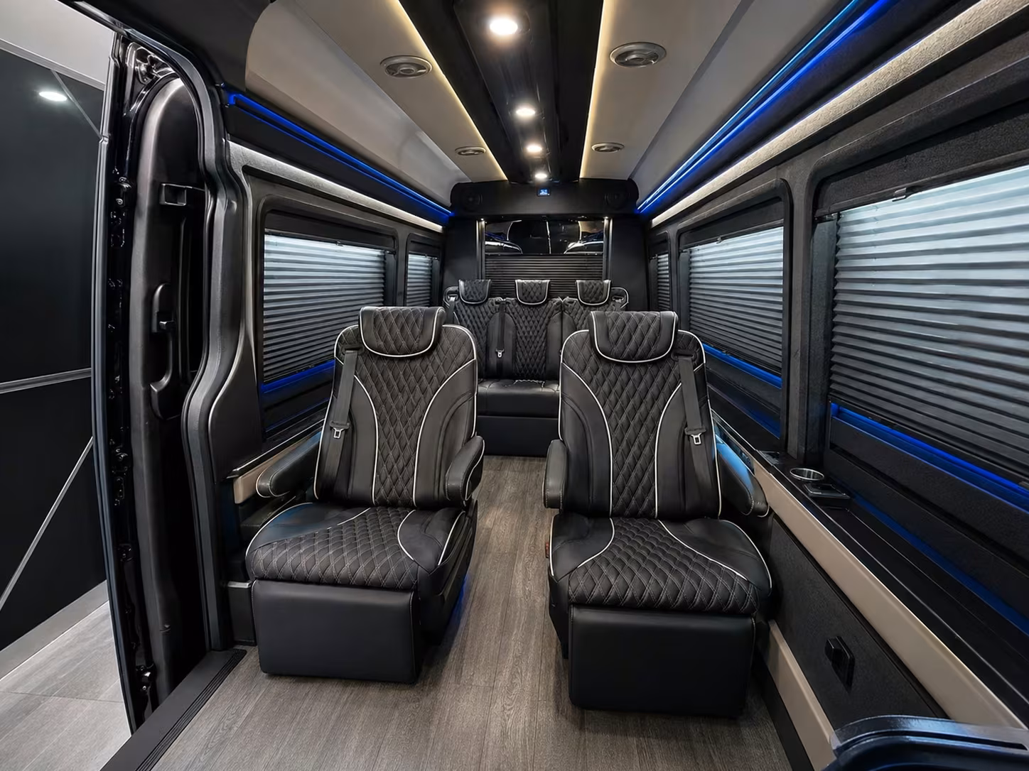 peoria airport shuttle vehicles for groups of every size
